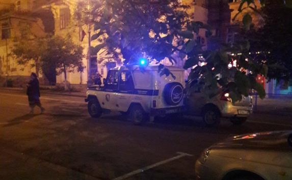 На Большой Морской улице полицейская машина «счесала бок» Renault (фото, видео)