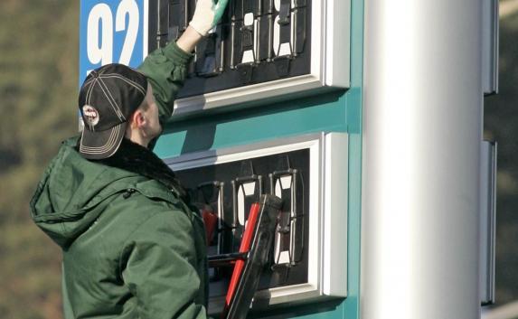 Цена на бензин в Крыму вырастет до 50 рублей за литр