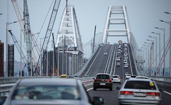 43 000 машин за выходные: Крымский мост установил новый рекорд
