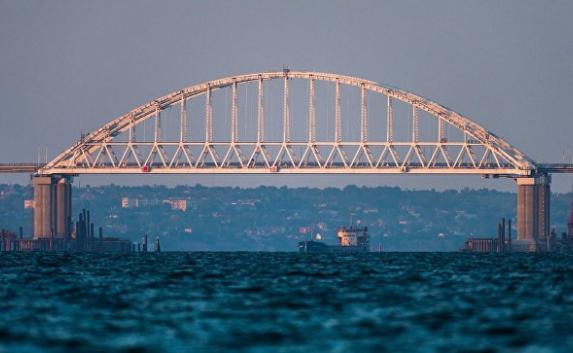 Россиянам показали документальный фильм про Крымский мост (видео)