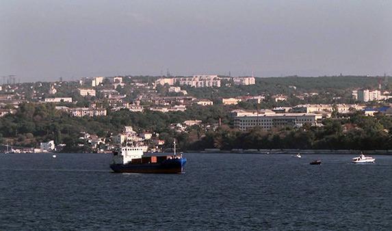 Два катерных причала закрылись в Севастополе