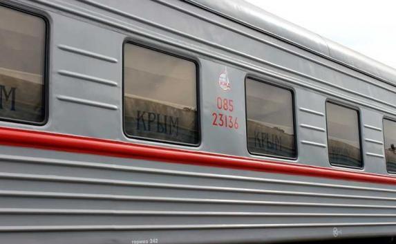 Первый пассажирский поезд приедет в Крым 8 декабря
