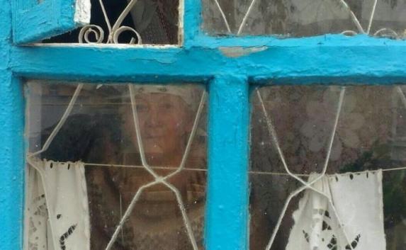 Феодосийский адвокат несколько лет держит в заточении двух бабушек