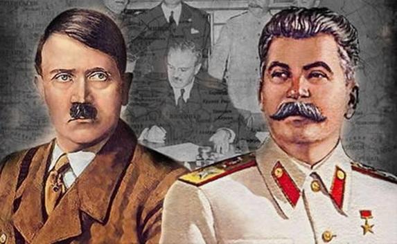 ​Президент Литвы сравнила Путина с Гитлером и Сталиным
