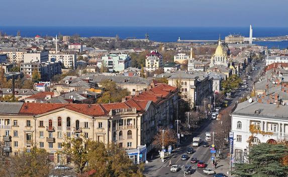 ​Административный центр Севастополя нужно перенести