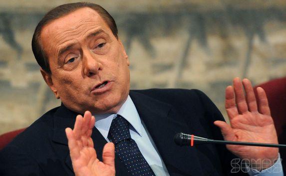 Берлускони оправдали за секс с несовершеннолетней