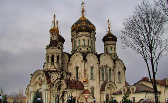 ​В Горловке обстрелян православный храм