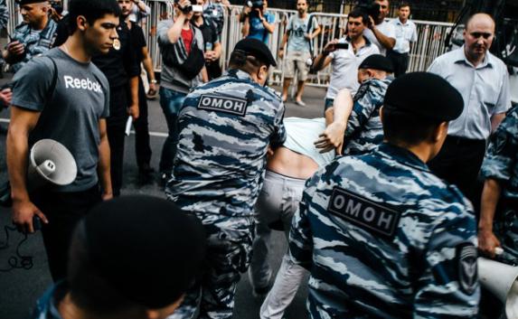 В Москве задержали скорбящих по жертвам войны в Украине