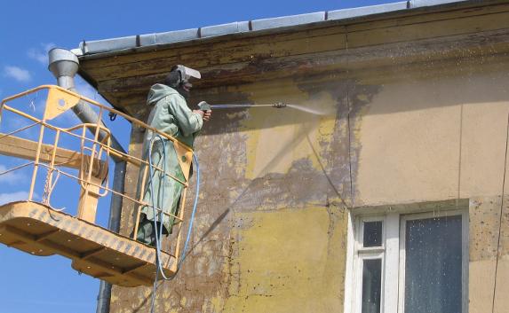 ​В Севастополе начали капремонт многоквартирных домов