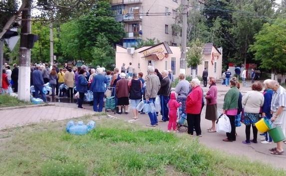 Донецк под обстрелами остался без воды