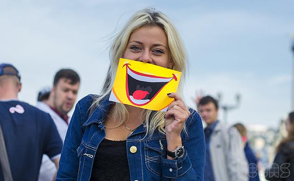 В Севастополе отметили международный день улыбки