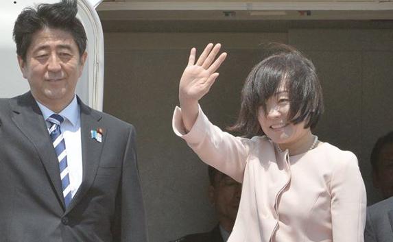 Жена японского премьера обещает Путину тёплый приём