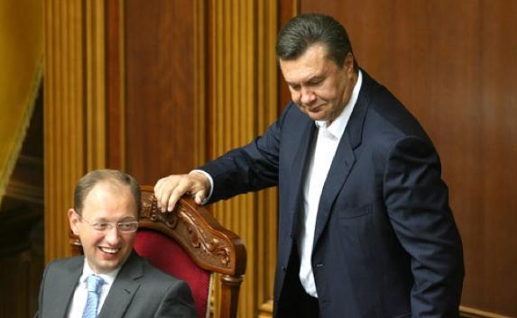 ​Янукович поддерживает Яценюка на посту премьера