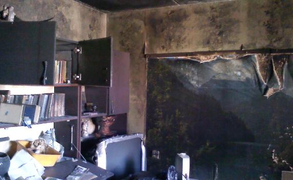 В Севастополе горела квартира в жилом доме