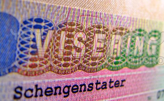 Евросоюз отказывает крымчанам в шенгенских визах
