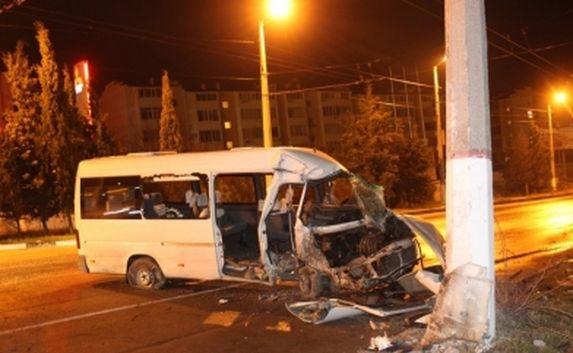От ночного ДТП в Севастополе пострадали семеро людей