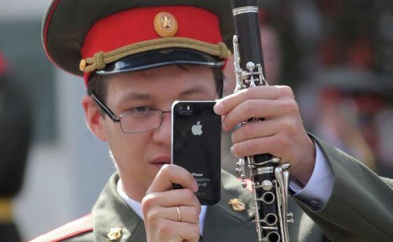 Минобороны России опровергло запрет iPhone в армии