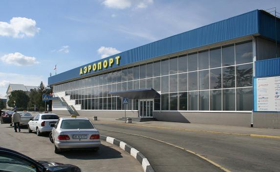 В аэропорту Симферополя под Новый год искали бомбу