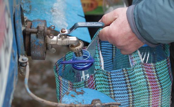 Из-за морозов в Севастополе «лопаются» водопроводные трубы