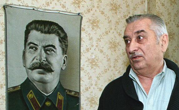 Внук Сталина не смог отстоять деда в Страсбургском суде