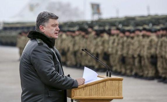 Порошенко вводит дополнительные подразделения на Донбасс