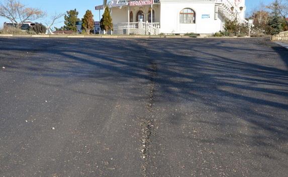 Эксперты: 95% севастопольских дорог не подлежат текущему ремонту