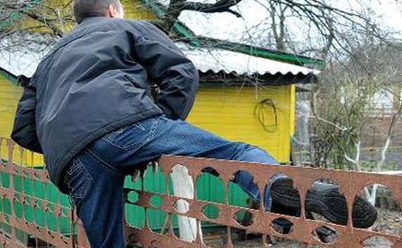 В Севастополе дачный вор-наркоман обчистил дом своей соседки