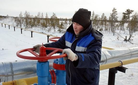 Медведев: Украинской предоплаты за газ хватит на три-четыре дня