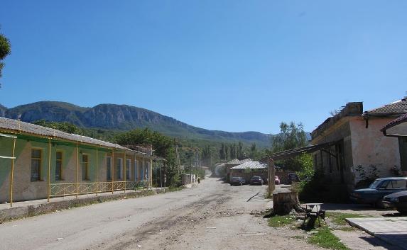 В Крыму построят полиэтнические деревни для репатриантов