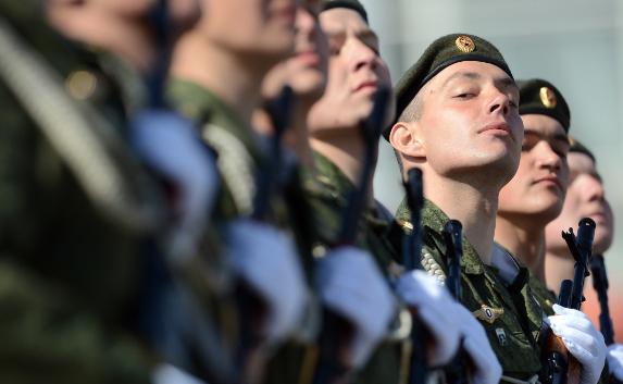 В Крыму хотят ввести отсрочку от призыва в армию для студентов