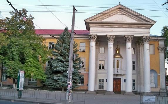 Земли Киевского патриархата УПЦ в Симферополе просят отдать ФСБ