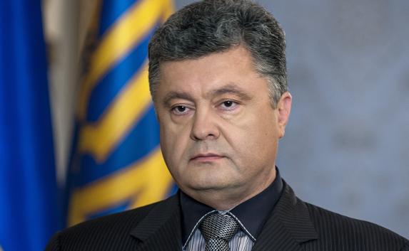 Порошенко: Немцов как мост связывал Украину и Россию