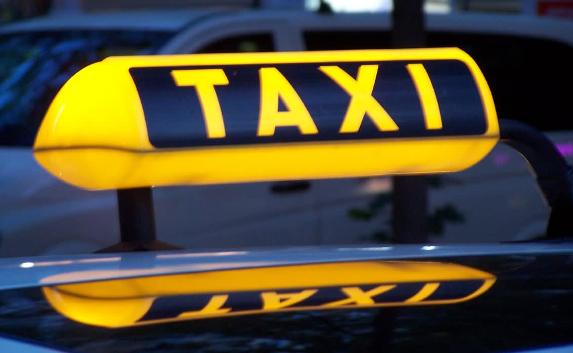 В Алуште насчитали всего лишь 12 легальных таксистов
