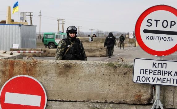 Россияне не могут разминировать мост на границе Крыма с Украиной