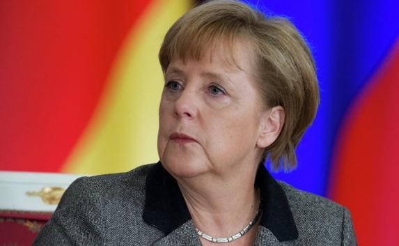 В России стартовала акция «Поздравь Ангелу Меркель с Днём Победы»