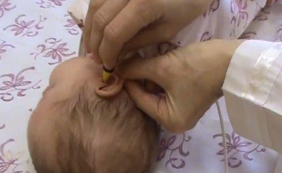 В Крыму у новорождённых будут проверять слух