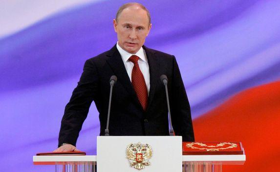 Опрос ФОМ: За Путина-президента проголосовали бы 75% россиян