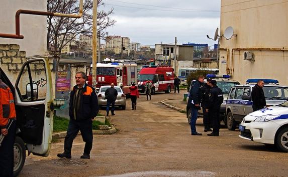 В Севастополе жителей улицы Щелкунова срочно эвакуировали