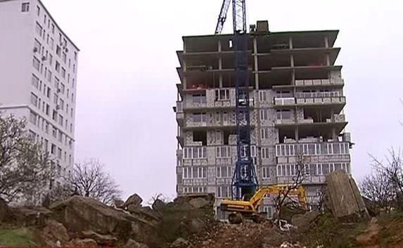 НТС: В Севастополе строили дорогу на памятнике истории