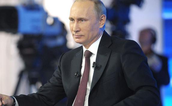 Россияне задали Путину уже миллион вопросов
