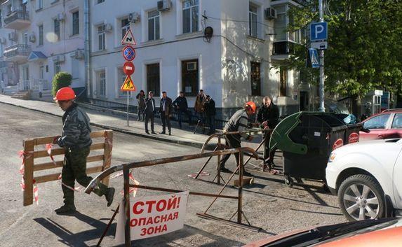 В Севастополе по открытому спуску на Воронина водители боятся ездить