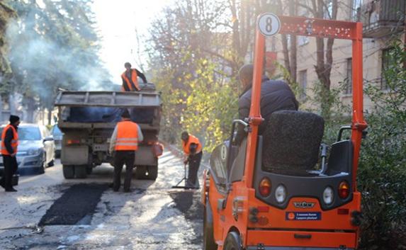 Ремонт дорог Симферополя выполнит фирма из «чёрного списка» Совмина 