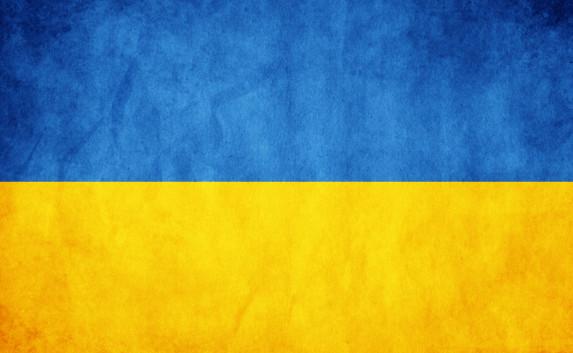 Политолог: Крым должен полностью избавиться от символики Украины