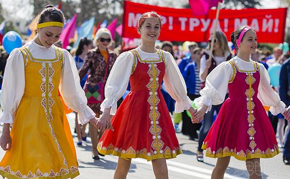 В Севастополе отметили День весны и труда