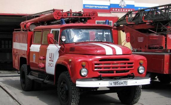 В Севастополе за ночь потушили три пожара 