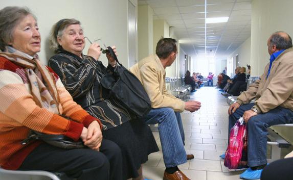 В Крыму изучили причины очередей в медучреждениях