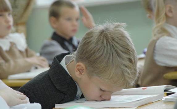 Крымских школьников могут обязать учить три государственных языка