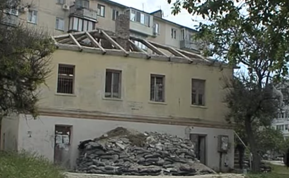Приватизация здания на Ефремова, 28 вызывает вопросы