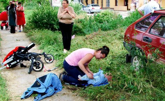 Севастопольцы пришли на помощь близнецам, пострадавшим в ДТП