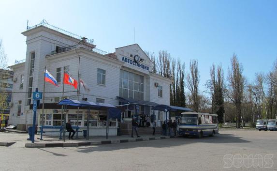 Власти Севастополя назвали причины «кассового коллапса» на автовокзале